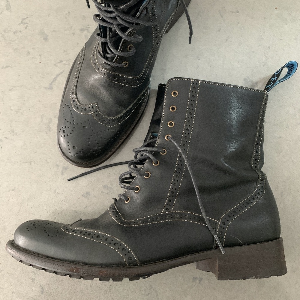 Vintage Wingtip Lace up Boots Fluevog Mens 7